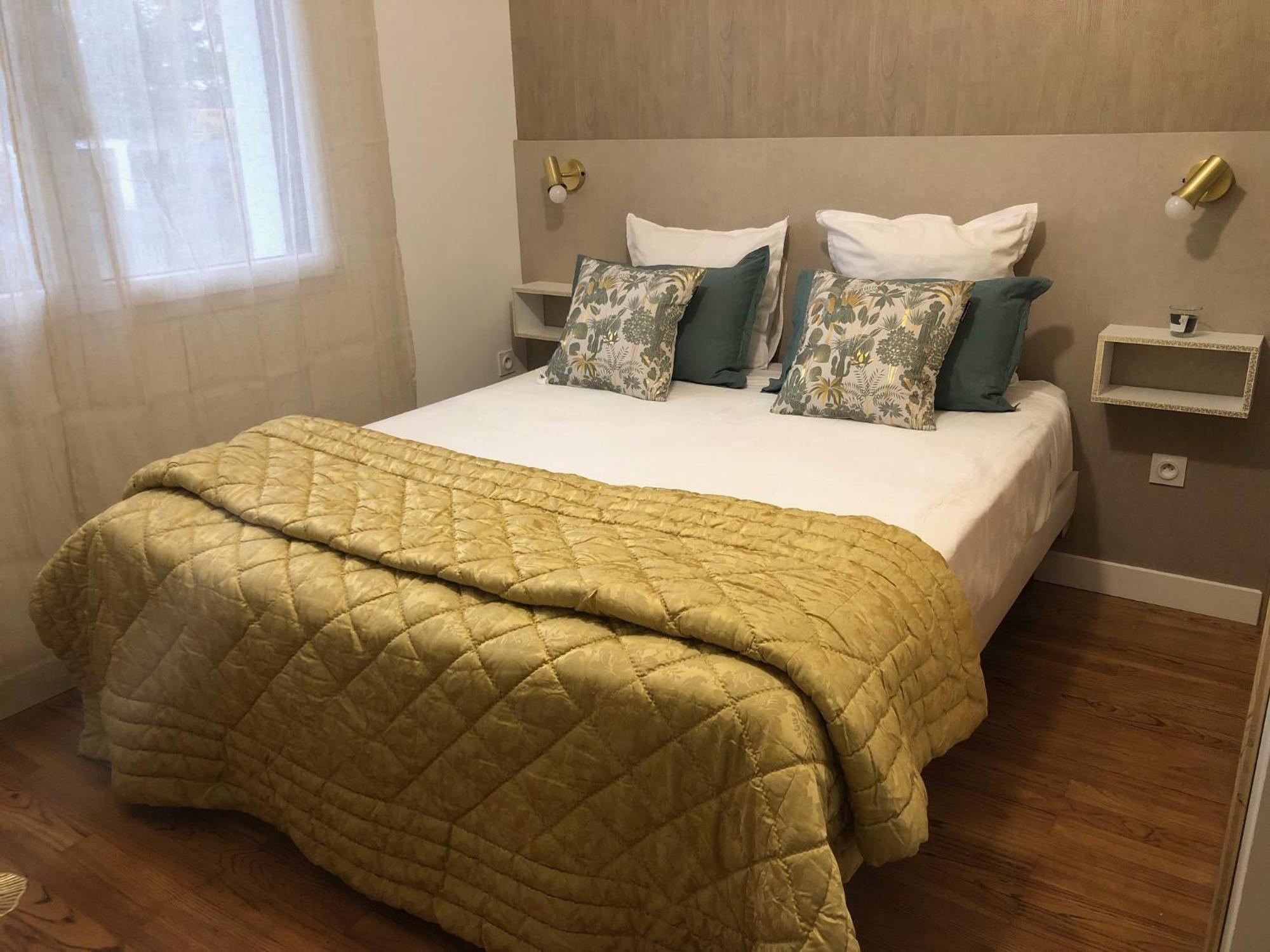 "Les Logis D'Argent" Chambre D'Hote Avec Wc, Sdb, Tv, Wifi, Option Petit Dejeuner , Parking Мимизан-Плаж Экстерьер фото